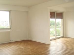 Location - Appartement T3 74 m²
