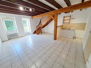 Location -  51 m² à Communes Sud Est