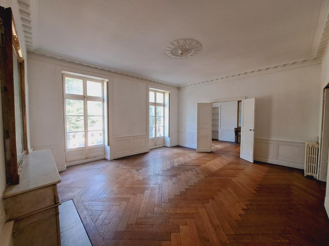 Location - Appartement T5 145 m²