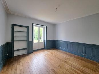 Location -  166 m²