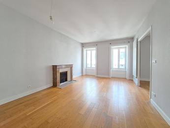Location - Appartement T3 79 m²