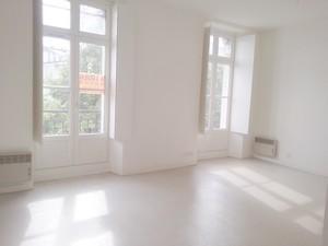 Location - Appartement T2 52 m²