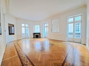 Location - Appartement T7 225 m² à Nantes Centre Ville