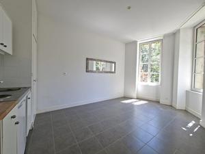 Location - Appartement T2 36 m² à Nantes Centre Ville