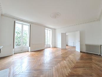 Location - Appartement T4 140 m²