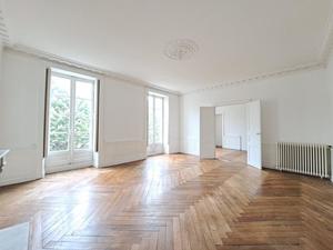Location - Appartement T4 140 m² à Nantes Centre Ville