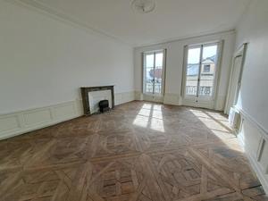 Location - Appartement T4 133 m² à Nantes Centre Ville